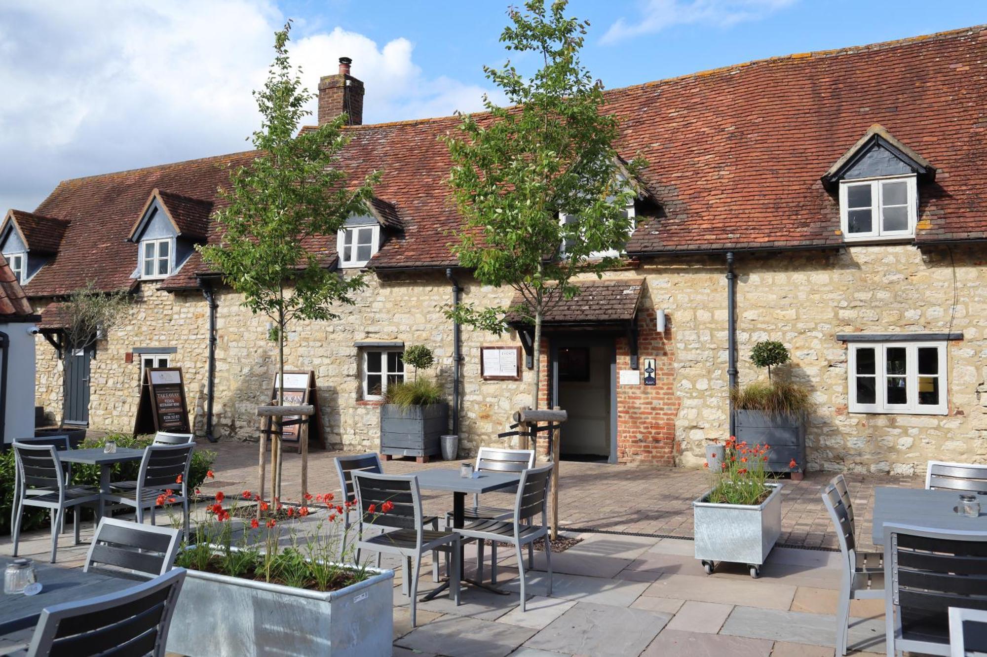 The Dinton Hermit Esterno foto